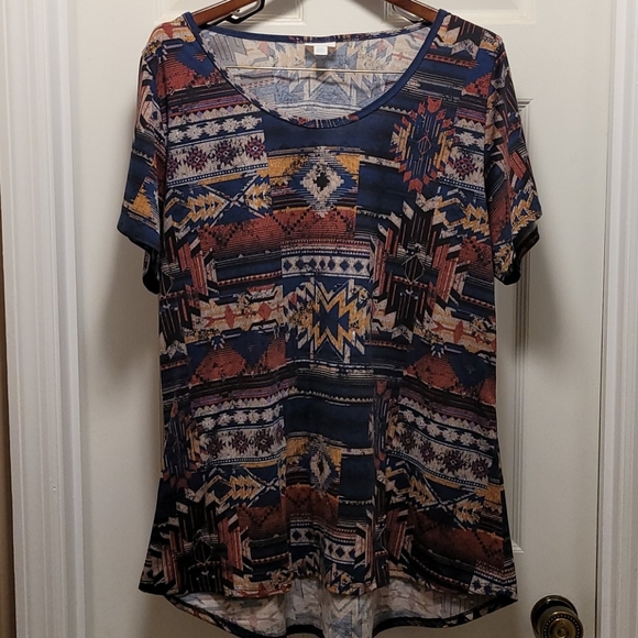 Lularoe Aztec Pattern Classic T size 2xl - Picture 2 of 5